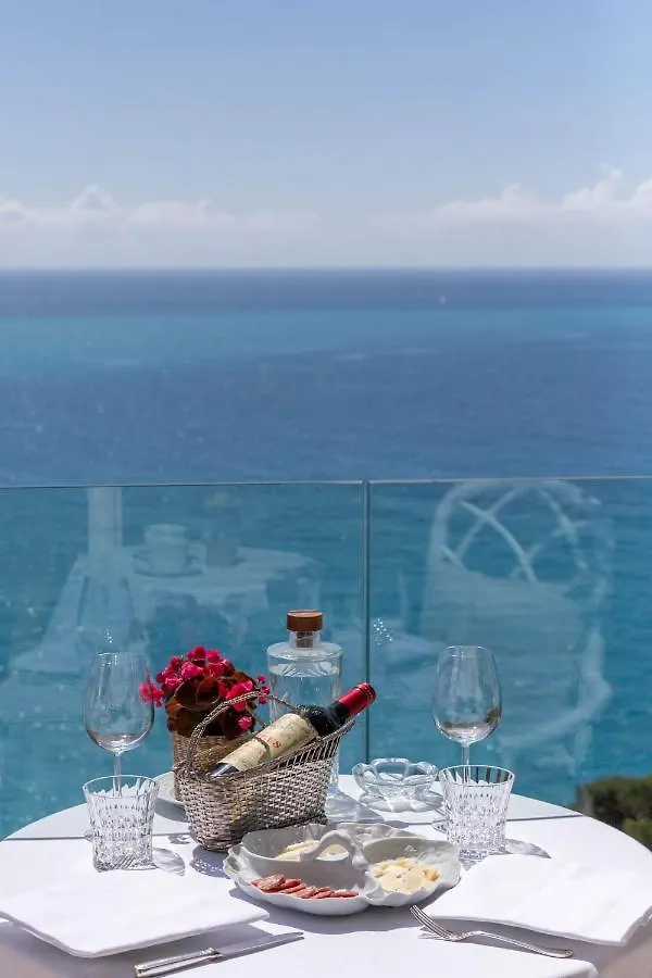 Hotel Le Roquebrune 4*, Roquebrune-Cap-Martin France