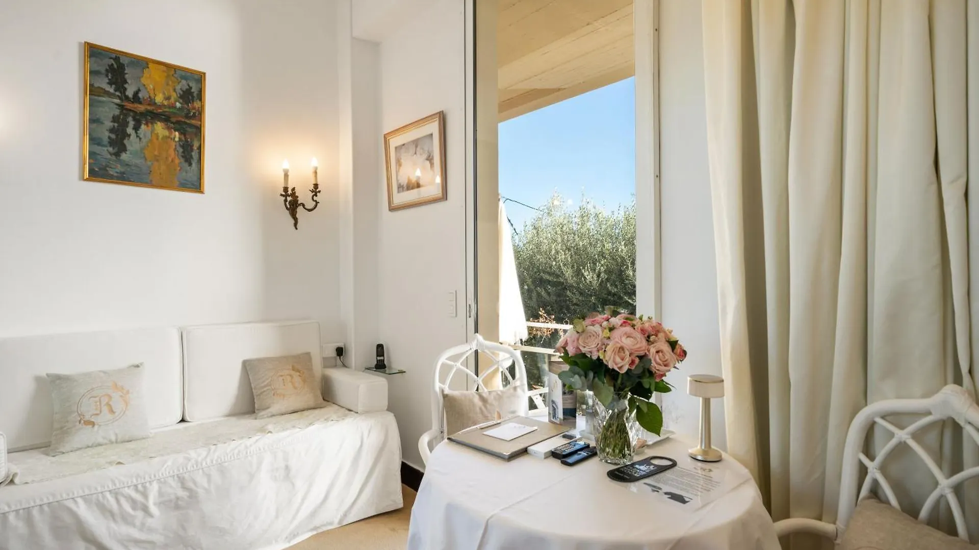 Hotel Le Roquebrune  Roquebrune-Cap-Martin