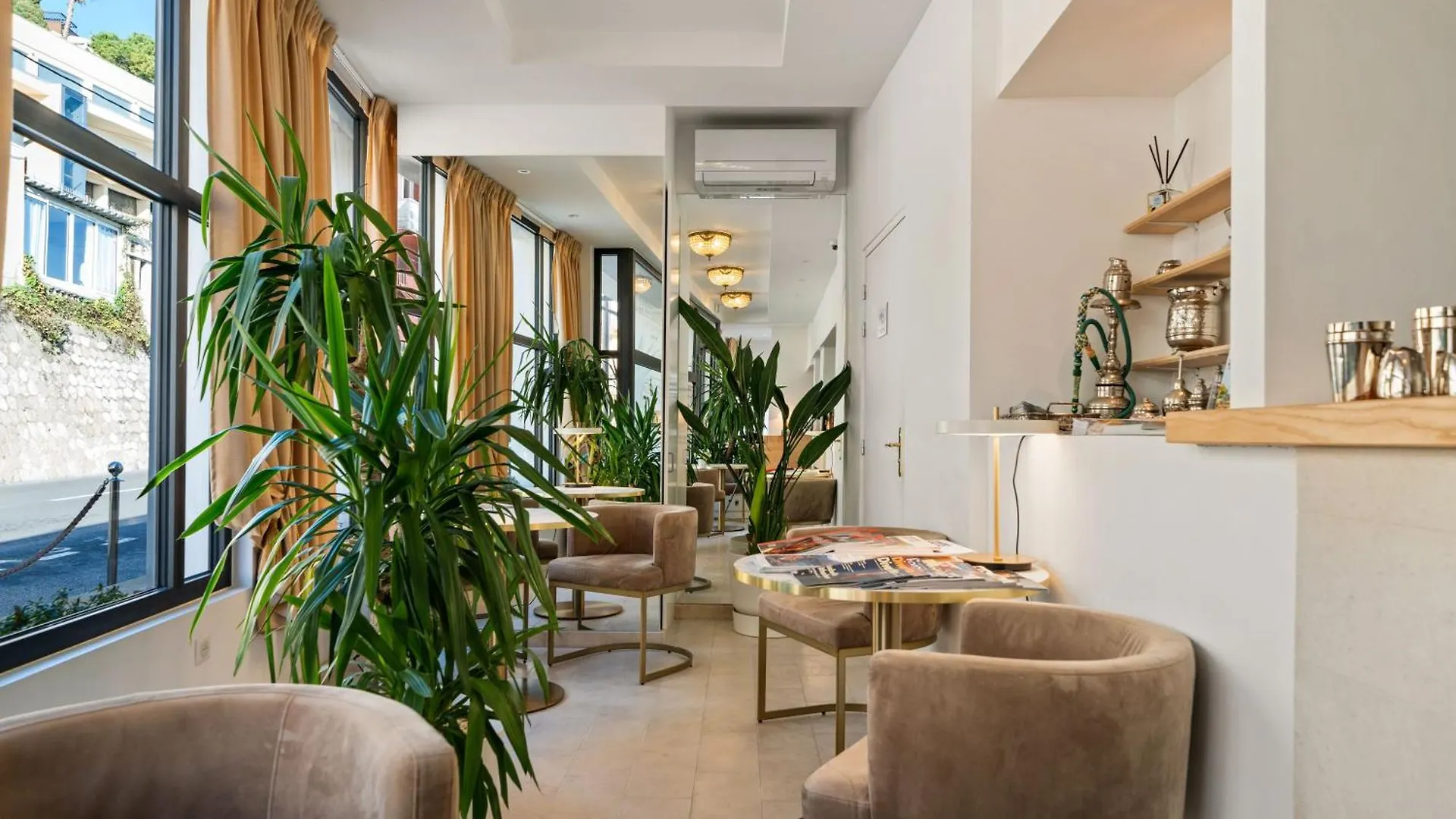 Hotel Le Roquebrune