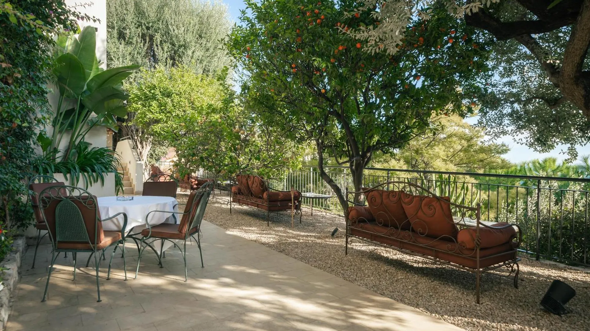 Hotel Le Roquebrune  Roquebrune-Cap-Martin