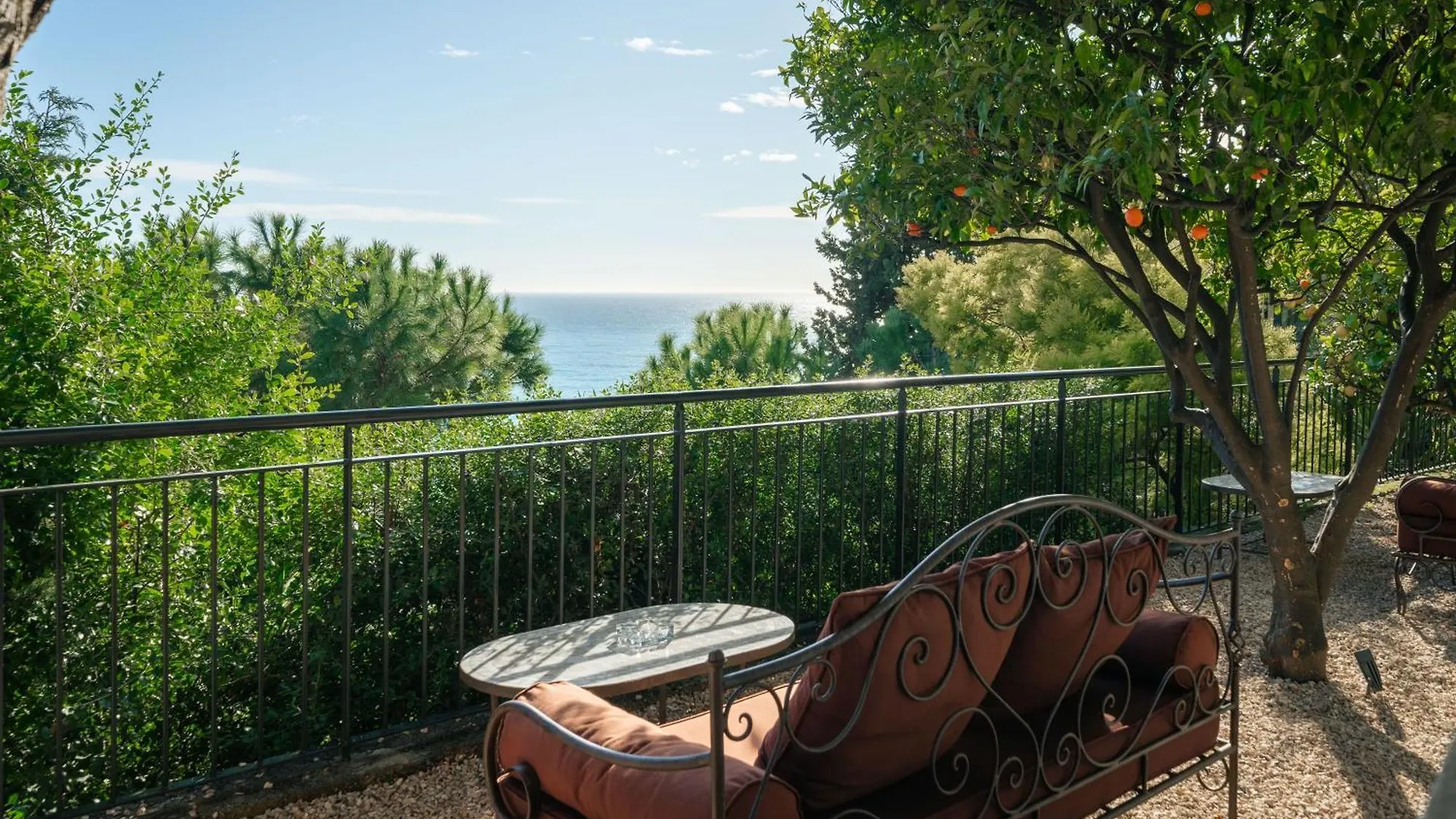 Hotel Le Roquebrune