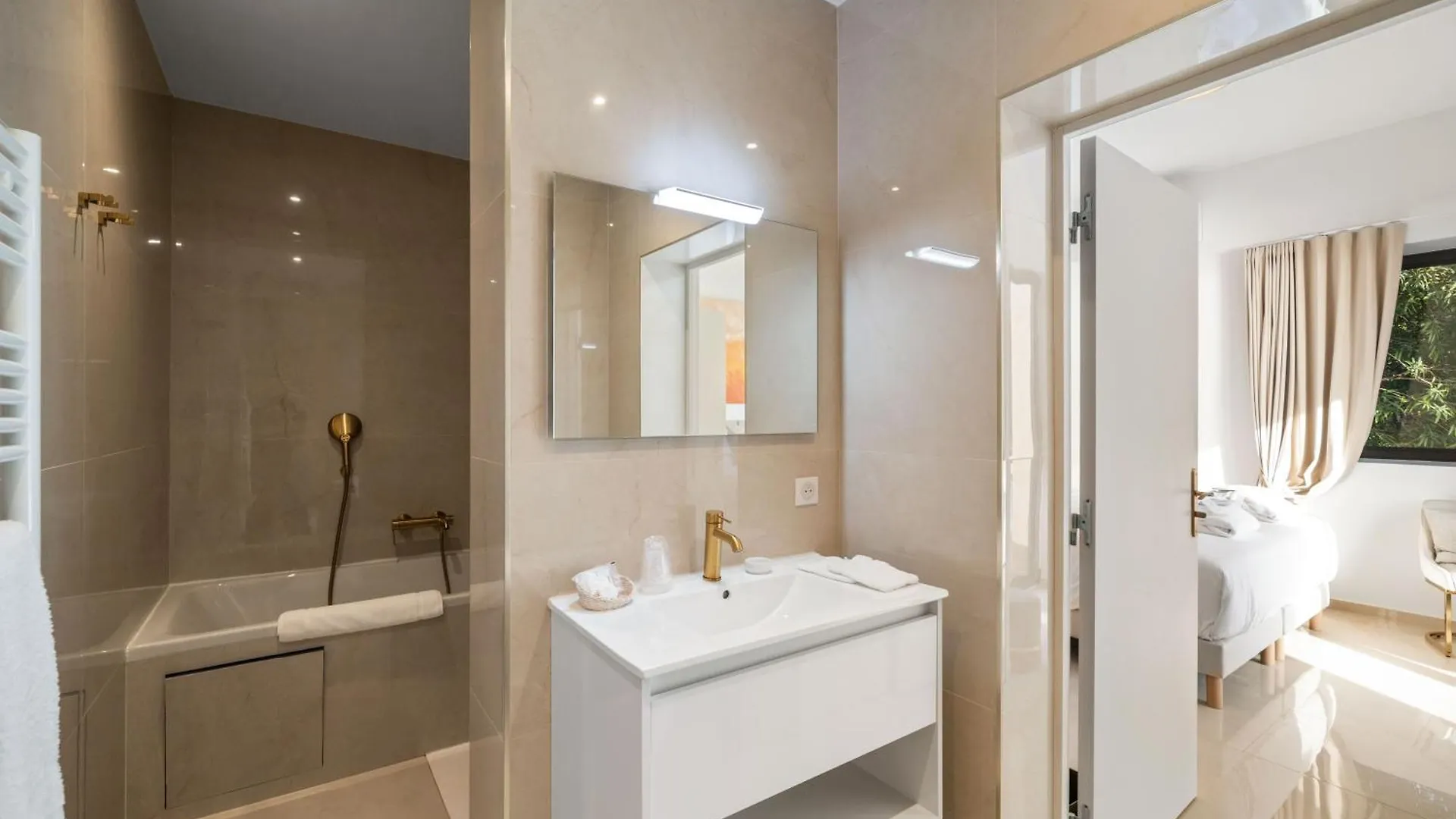 Hotel Le Roquebrune צרפת