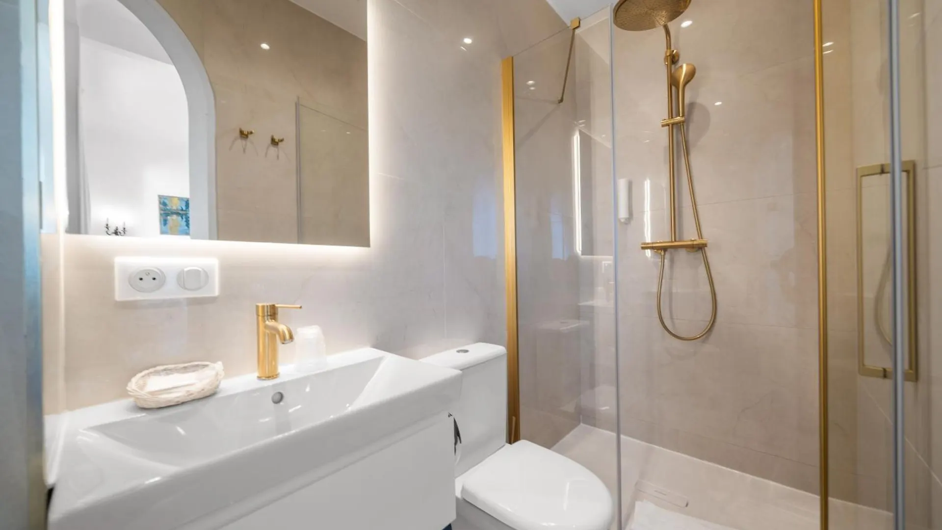 Hotel Le Roquebrune
