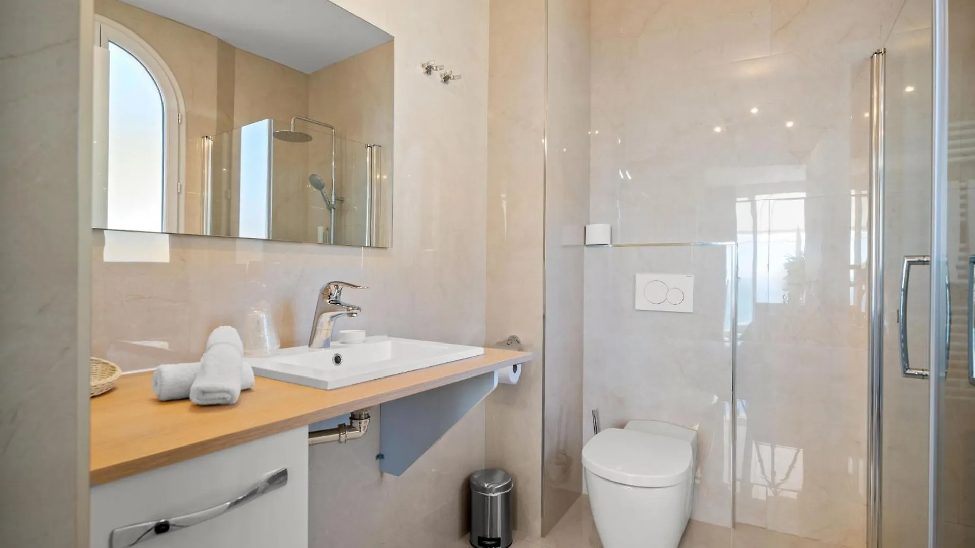 Hotel Le Roquebrune